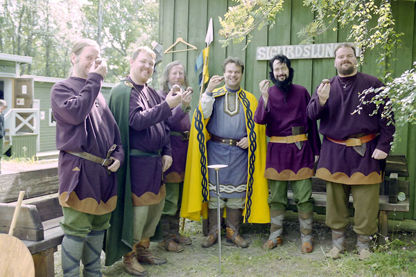 Sigurds-följets mums-mums-ceremoni